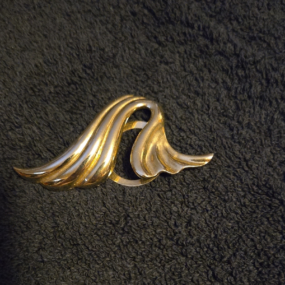 Modernist Gold and Silver Sculptural Brooch
